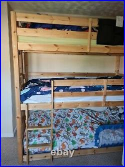 Triple bunk beds