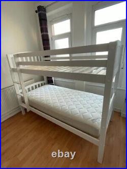 White Finish Solid Pine Wooden Bunk Bed
