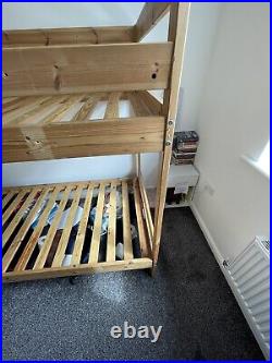 Wooden bunk beds Bed Children's Bedroom Guest Room Furniture